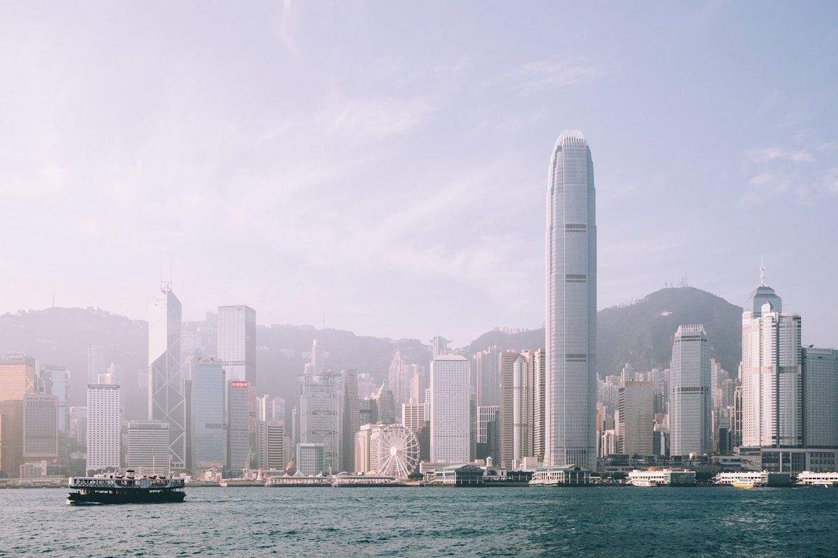 Vue panoramique d’une grande ville étudiante